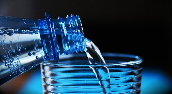 Water and Coffee Showdown: Bottled Water or Carafe Filters?